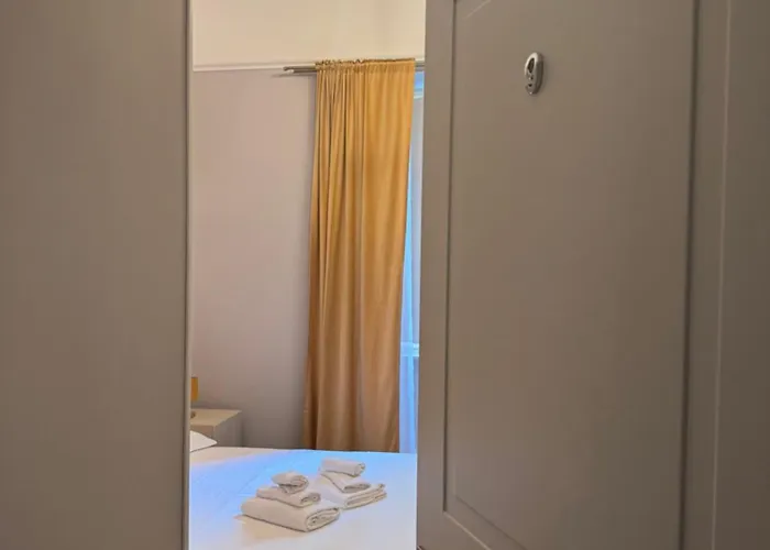 Aff Dandolo בית הארחה